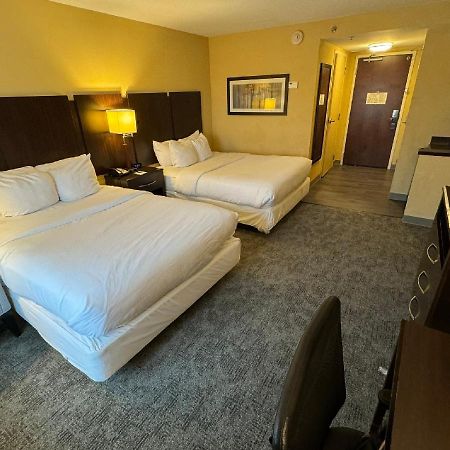 Comfort Inn & Suites Лексінгтон-Парк Екстер'єр фото